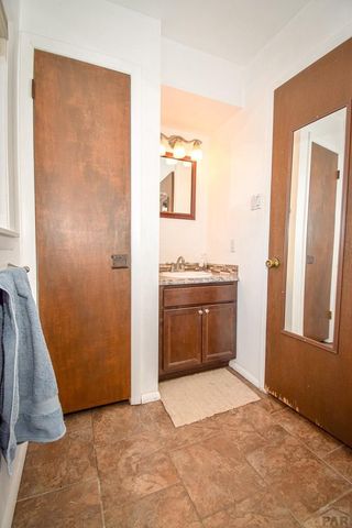 45 Verdosa Dr, Pueblo, CO 81005