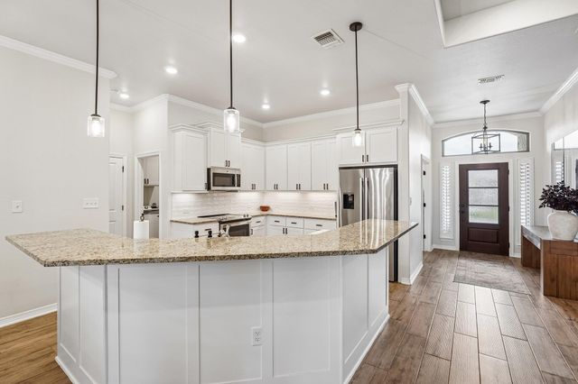 3417 Waggoner DR, Belton, TX 76513