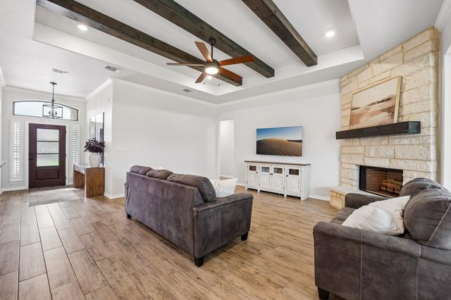 3417 Waggoner DR, Belton, TX 76513