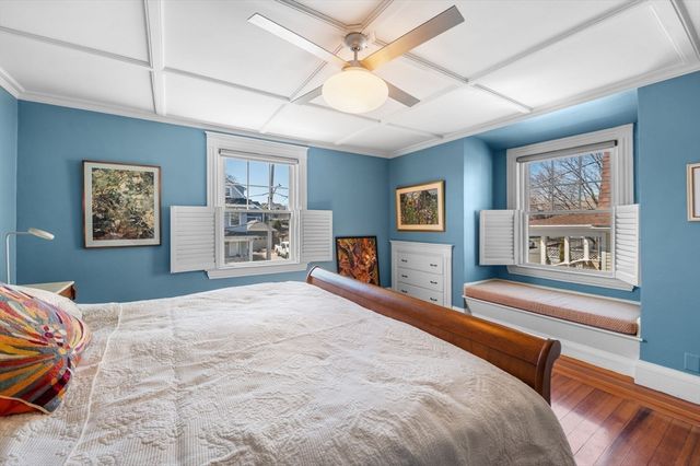 16 Wolcott Rd, Lynn, MA 01902