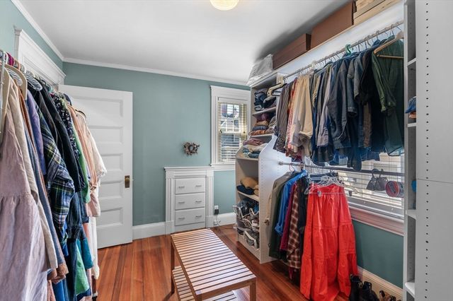 16 Wolcott Rd, Lynn, MA 01902