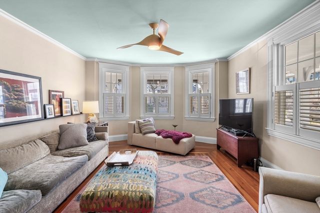 16 Wolcott Rd, Lynn, MA 01902