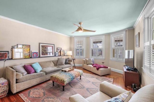 16 Wolcott Rd, Lynn, MA 01902