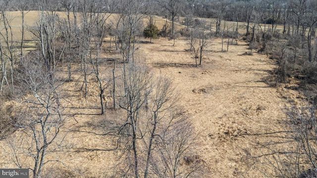 992 - 994 WORTHINGTON MILL RD, Newtown, PA 18940