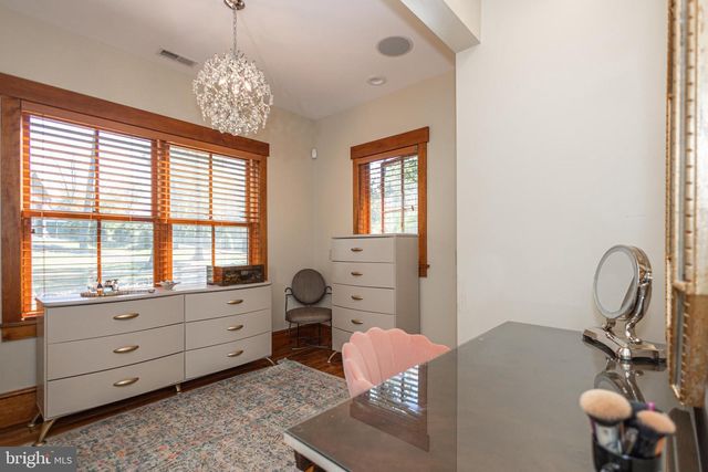 992 - 994 WORTHINGTON MILL RD, Newtown, PA 18940