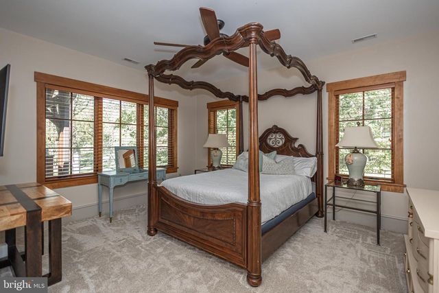 992 - 994 WORTHINGTON MILL RD, Newtown, PA 18940