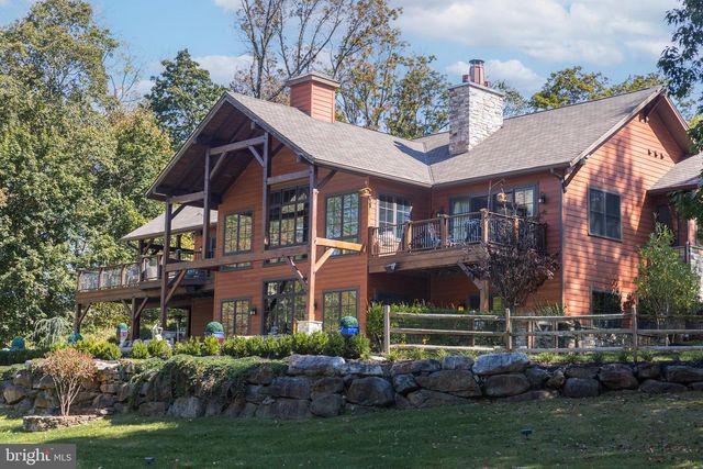 992 - 994 WORTHINGTON MILL RD, Newtown, PA 18940