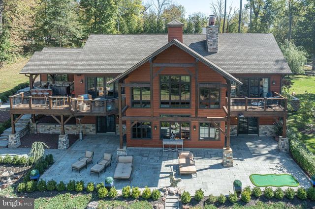 992 - 994 WORTHINGTON MILL RD, Newtown, PA 18940