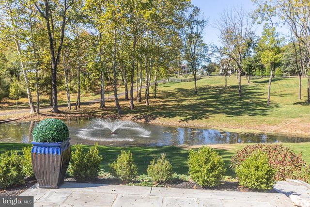 992 - 994 WORTHINGTON MILL RD, Newtown, PA 18940