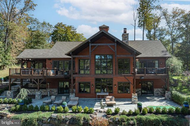 992 - 994 WORTHINGTON MILL RD, Newtown, PA 18940