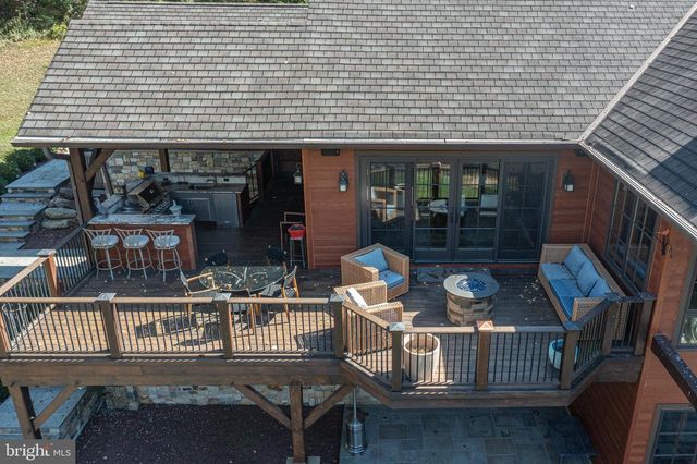 992 - 994 WORTHINGTON MILL RD, Newtown, PA 18940