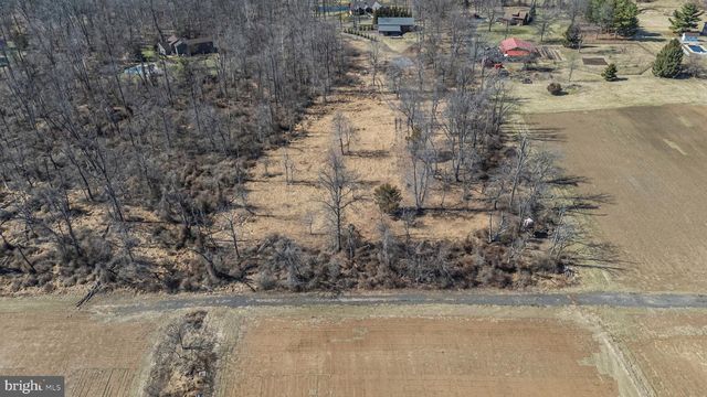 992 - 994 WORTHINGTON MILL RD, Newtown, PA 18940