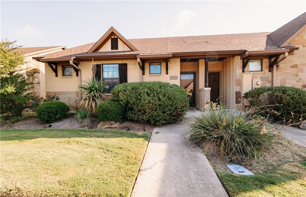 3340 General Parkway, College Station, TX 77845 — exterior