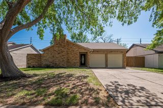 319 Gentilly Dr, Katy, TX 77450