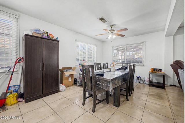3915 E CHEERY LYNN Road, Phoenix, AZ 85018