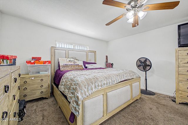 3915 E CHEERY LYNN Road, Phoenix, AZ 85018