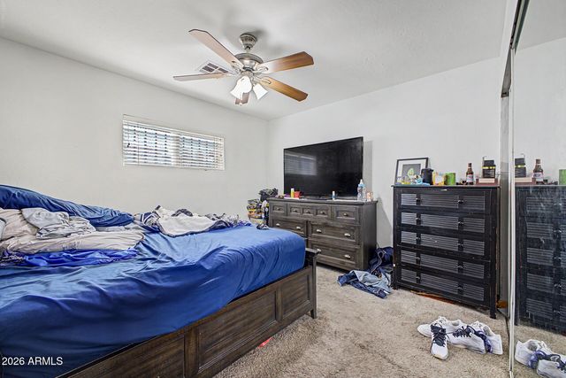 3915 E CHEERY LYNN Road, Phoenix, AZ 85018