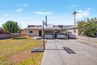 3915 E CHEERY LYNN Road, Phoenix, AZ 85018