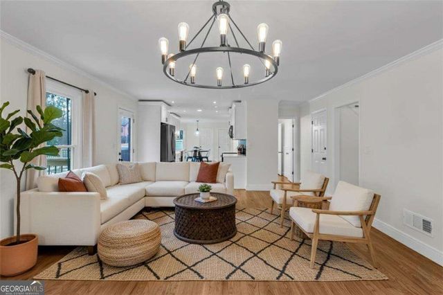 2052 Sanderlings Drive NW, Kennesaw, GA 30152