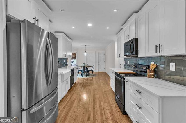 2052 Sanderlings Drive NW, Kennesaw, GA 30152