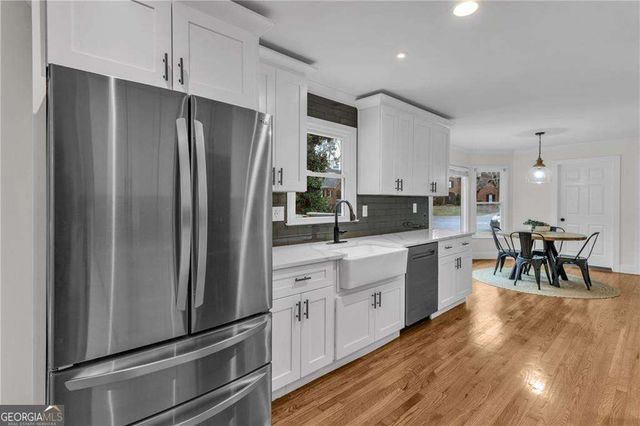 2052 Sanderlings Drive NW, Kennesaw, GA 30152