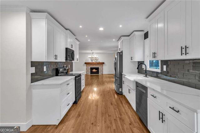 2052 Sanderlings Drive NW, Kennesaw, GA 30152