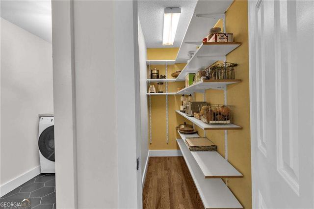 2052 Sanderlings Drive NW, Kennesaw, GA 30152