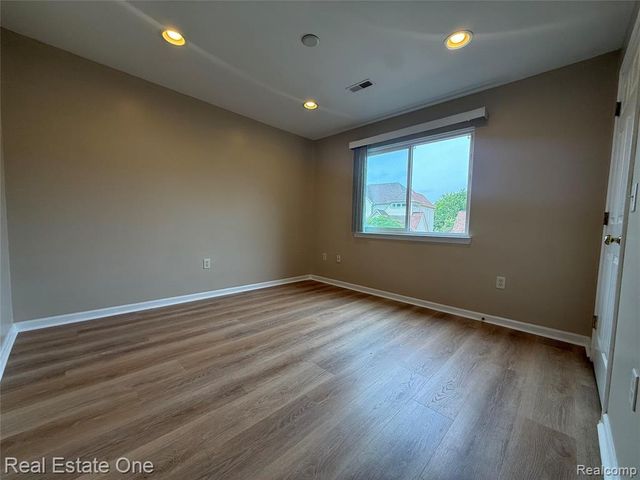 862 Brandon Avenue, Pontiac, MI 48340