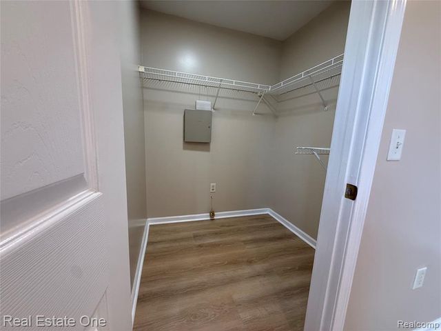 862 Brandon Avenue, Pontiac, MI 48340