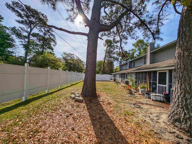4601 Lomax Ct, Murrells Inlet, SC 29576