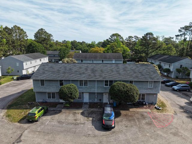4601 Lomax Ct, Murrells Inlet, SC 29576