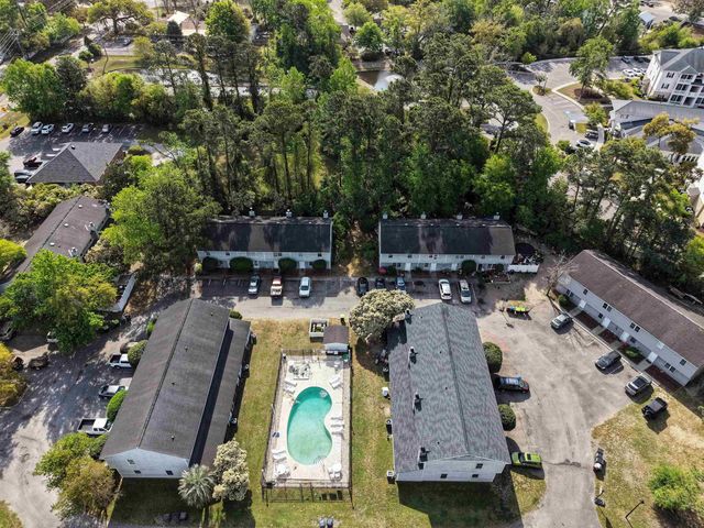 4601 Lomax Ct, Murrells Inlet, SC 29576