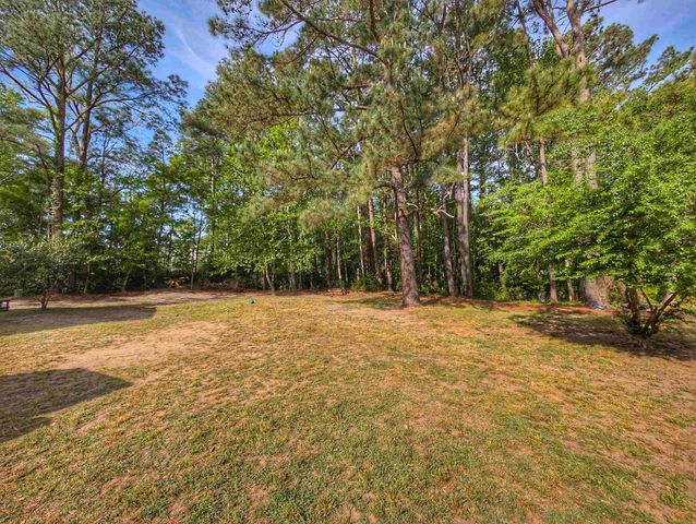 4601 Lomax Ct, Murrells Inlet, SC 29576