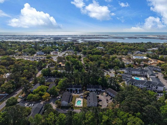 4601 Lomax Ct, Murrells Inlet, SC 29576