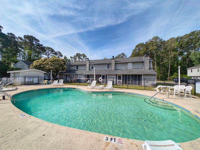 4601 Lomax Ct, Murrells Inlet, SC 29576