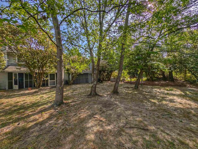 4601 Lomax Ct, Murrells Inlet, SC 29576