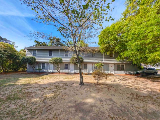4601 Lomax Ct, Murrells Inlet, SC 29576