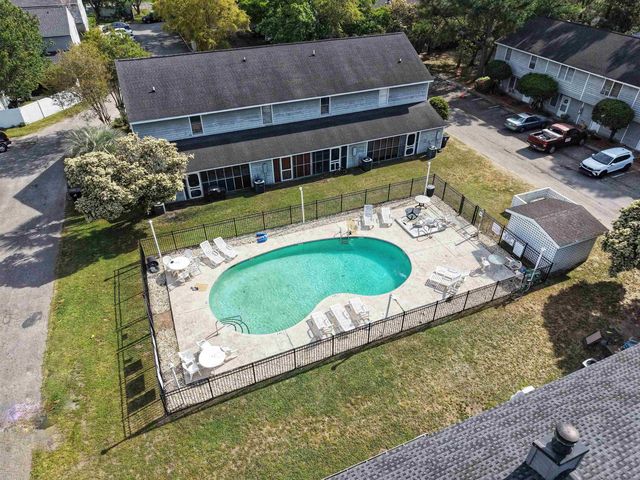 4601 Lomax Ct, Murrells Inlet, SC 29576