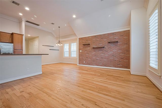 2624 Starboard Point, Houston, TX 77054