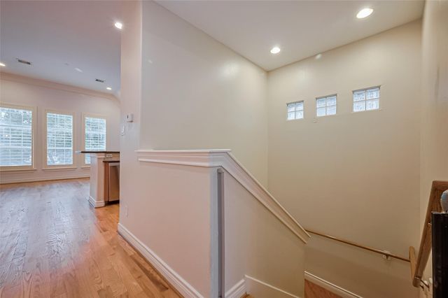 2624 Starboard Point, Houston, TX 77054