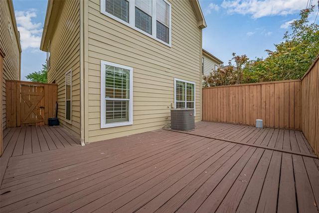 2624 Starboard Point, Houston, TX 77054