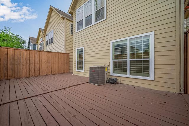 2624 Starboard Point, Houston, TX 77054