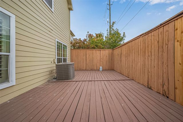 2624 Starboard Point, Houston, TX 77054