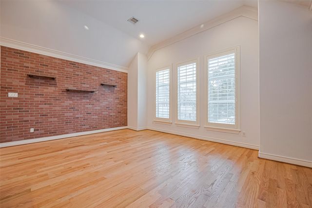 2624 Starboard Point, Houston, TX 77054