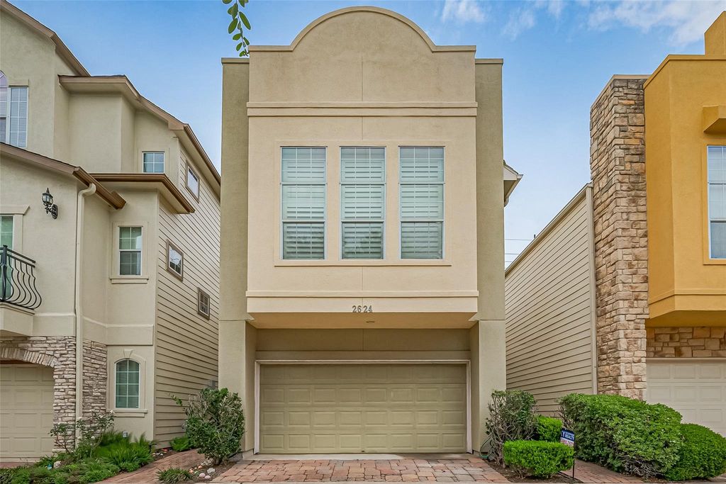 2624 Starboard Point, Houston, TX 77054