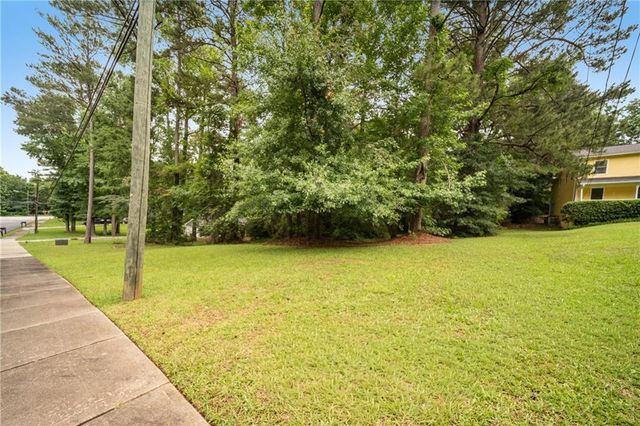 3570 Burlingham Drive, Lithonia, GA 30038