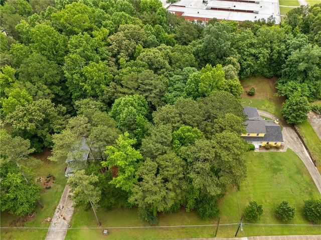3570 Burlingham Drive, Lithonia, GA 30038