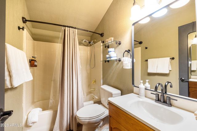 115 LODGE Drive, Munds Park, AZ 86017