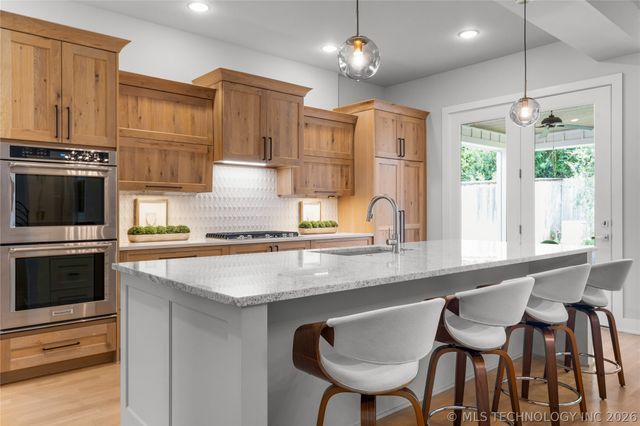 3123 E 26th Place, Tulsa, OK 74114