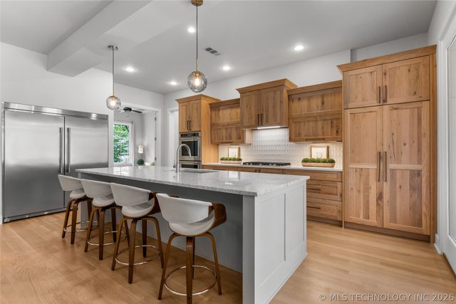 3123 E 26th Place, Tulsa, OK 74114